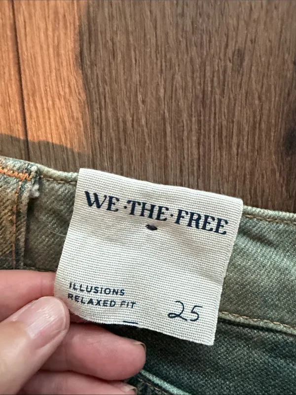 Free People Illusions Patchwork Barrel Jeans- size 25 - Image 12