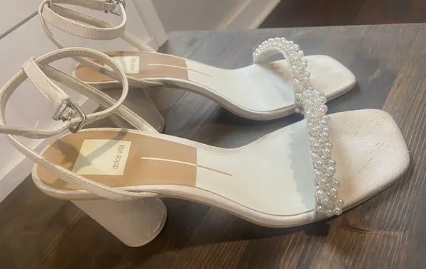 Dolce Vita White Size 7.5 - Image 2