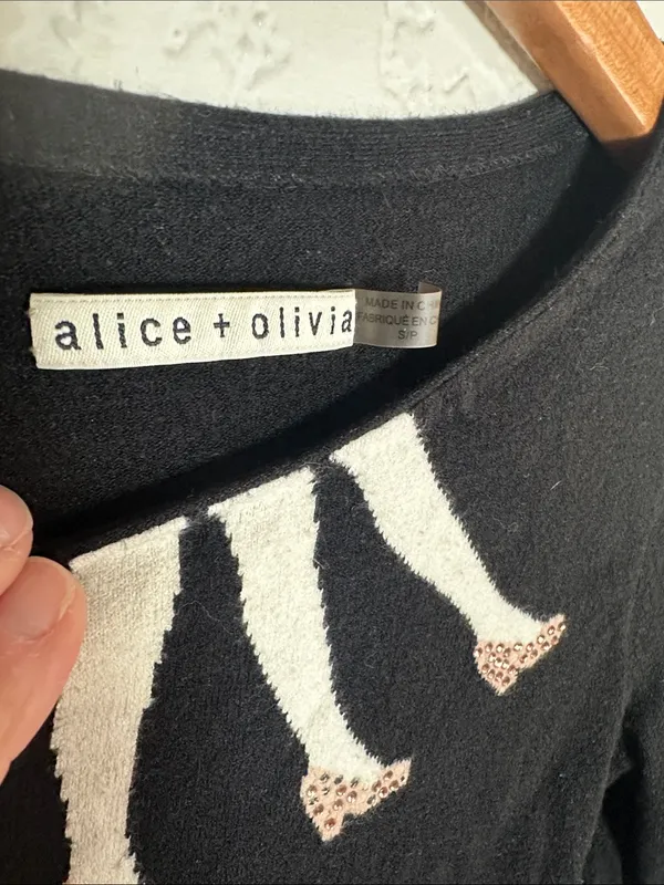 Alice + Olivia Intarsia Legs Sweater Black Girly ASO PLL Lucy Hale Feminine - Image 6