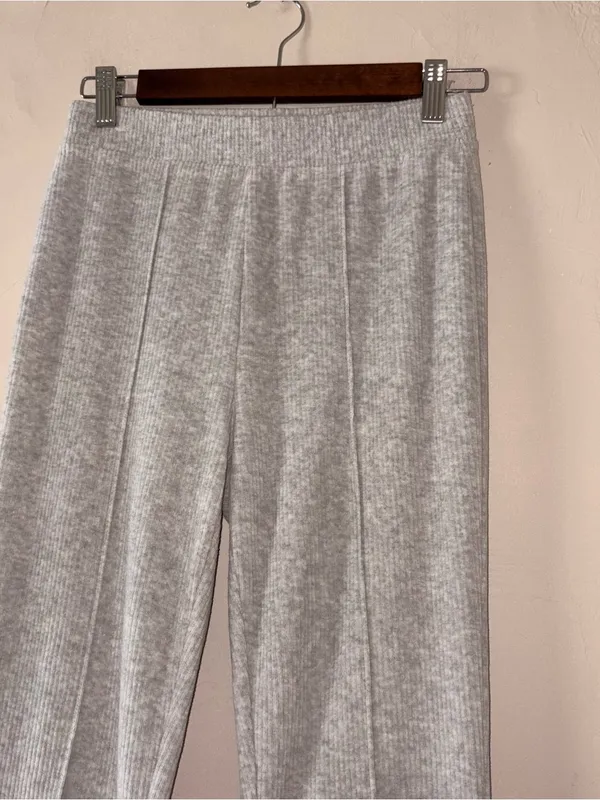 Aerie Groove-On Rib Velour Flare Pant Grey Size XS Regular - Image 5