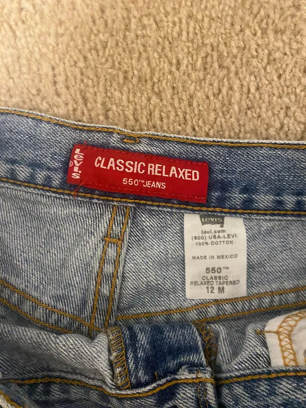Levi's 550 Jeans - Image 2