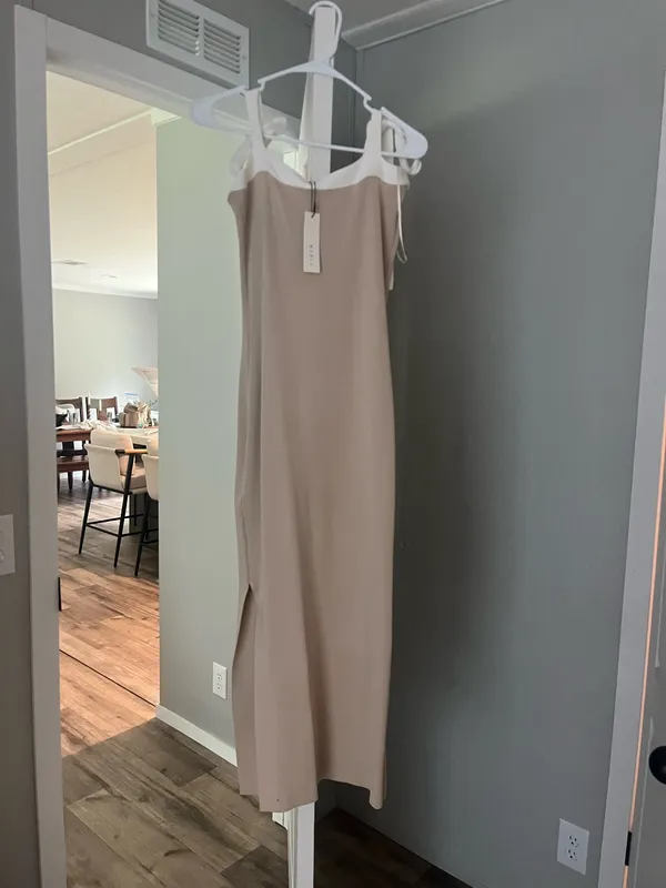 Dress Size M - Image 2