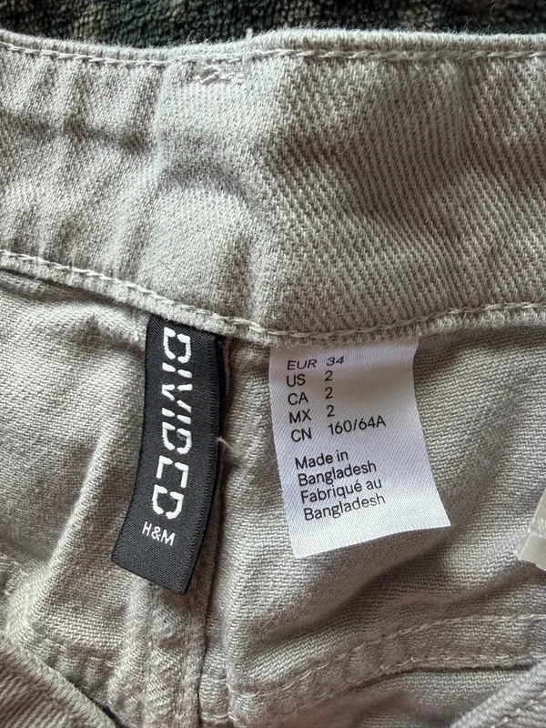 Divided gray cargo pants - Image 5