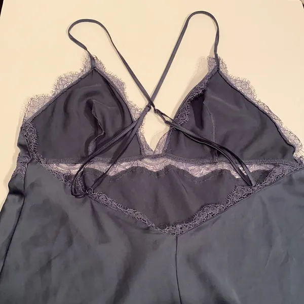 Victorias Secret night gown lace trim L purple - Image 5