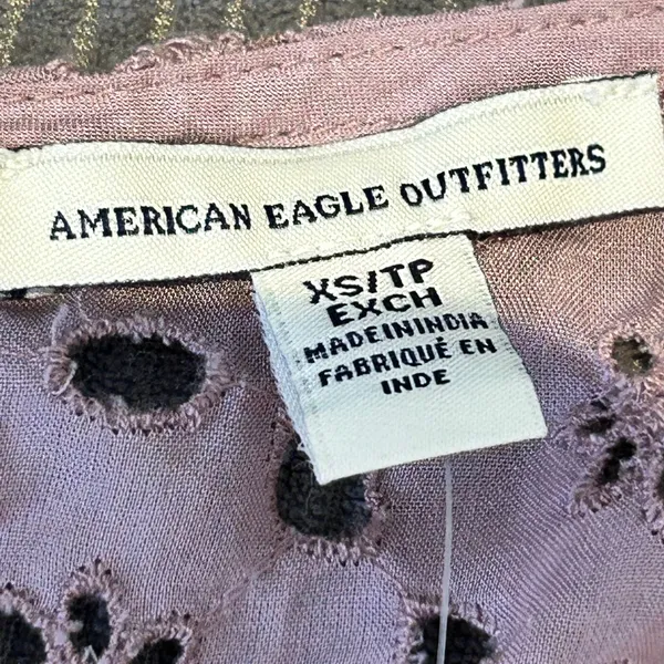 American‎ Eagle Outfitters Eyelet Puff Sleeve Crop Top Dusty Rose XS - Image 3