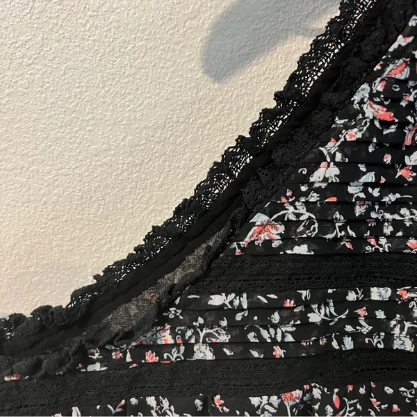 Anthropologie Maeve Lace Ruffle Trim Floral Sleeveless Halter‎ Neck Top Size XL - Image 6