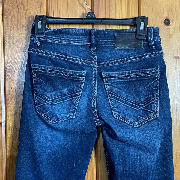 BKE Aiden high waisted dark boot cut jeans size 26x32 women's casual jeans - Image 7