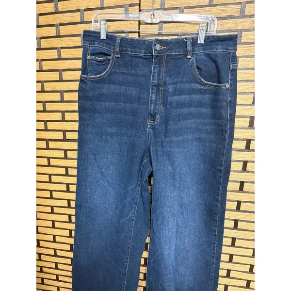 Well Worn Brand Wide‎ Leg Jeans Size 14/34 - Image 3
