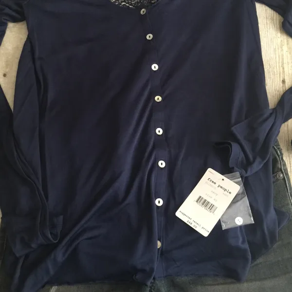 free people NAVY lace Button up top/cardigan - Image 8