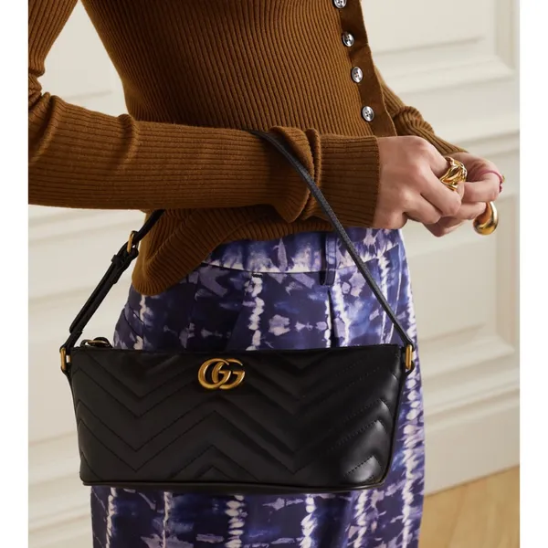 GUCCI Marmont GG logo quilted leather shoulder bag - Image 2