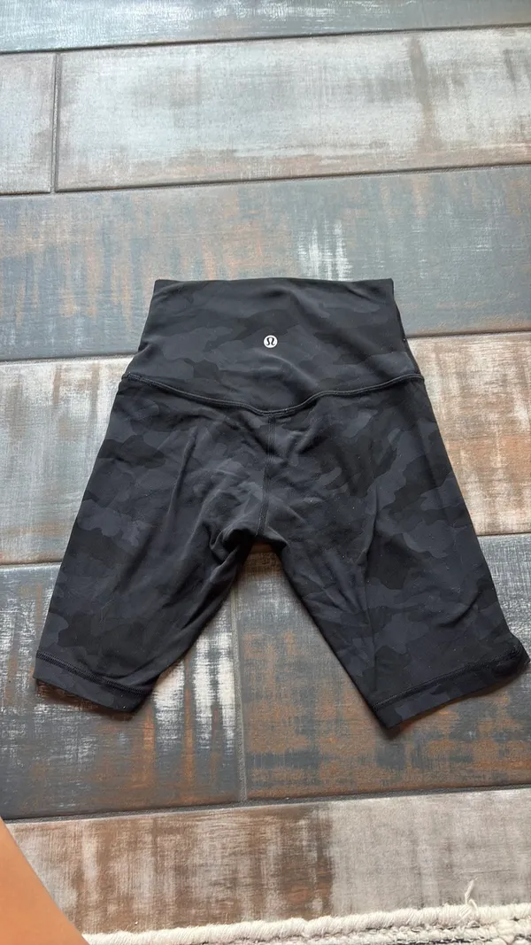 Lululemon Black Camo Biker Shorts  - Image 3