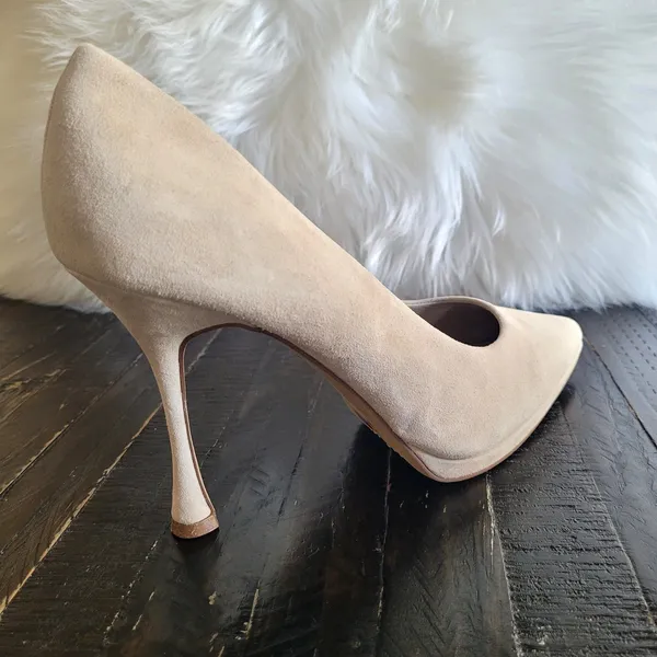 NEW Vince Camuto Puntolis Suede Leather Pumps Women's Size 9 - Image 4