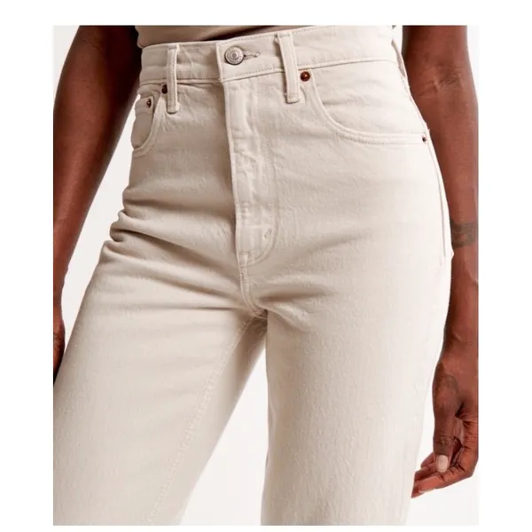 Abercrombie & Fitch The 90’s Straight Ultra High Rise Women's Jeans Sz 32 Cream - Image 2