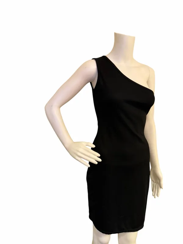 PrettyLittleThing Black One-Shoulder Bodycon Dress - Image 4
