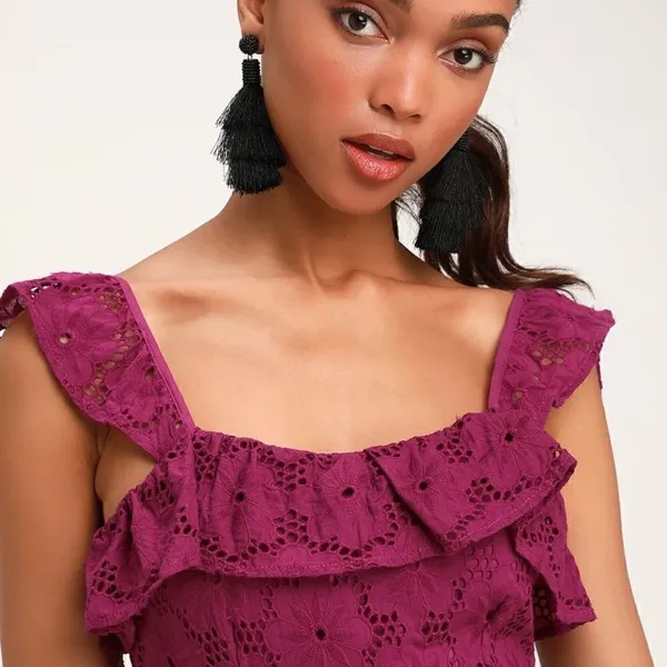 Lulu’s Biscay Magenta Ruffled Eyelet Lace Dress - Image 4