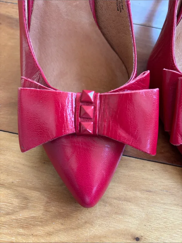 Halogen red pumps - Image 13