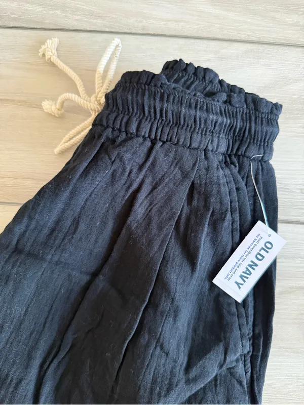 Old Navy High-Waisted Crinkle Gauze Barrel Ankle Pants Black XS NWT - Image 9
