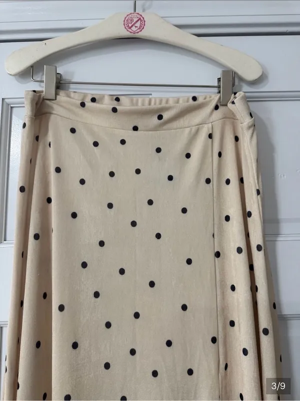 SINSAY Maxi Polka Dot Champagne Skirt With Sleet Size XL - Image 3