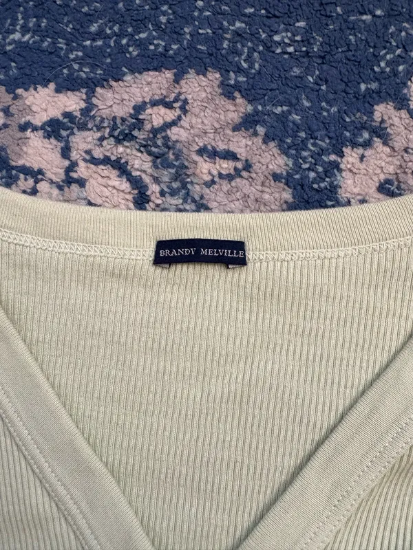 Brandy Melville Button Crop Top - Image 2