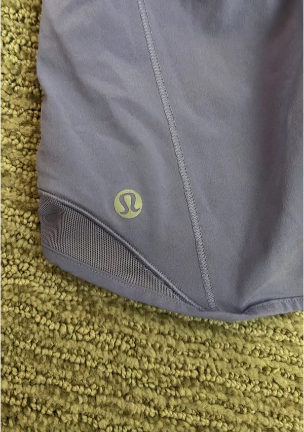 Lululemon Hotty Hot Shorts 4" - Image 4