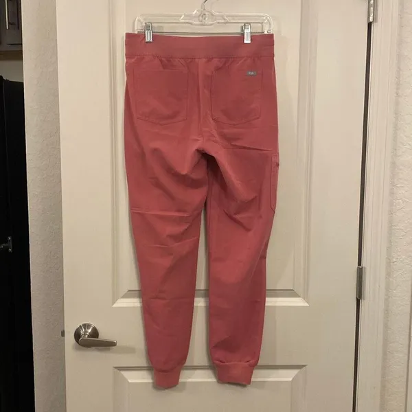 Figs Scrubs joggers, women’s size small - Image 5