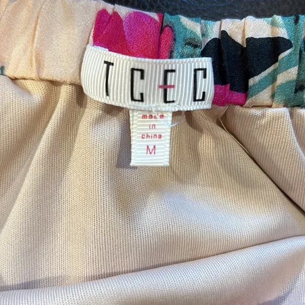TCEC Tiered Skirt Size Medium - Image 2
