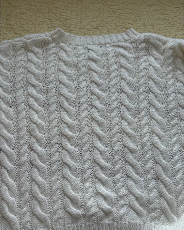 Francesca’s White Cable Knit Sweater with Red Floral Detail – Size Medium - Image 4