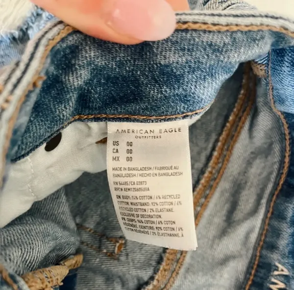 American Eagle Outfitters Jean Shorts - Image 4
