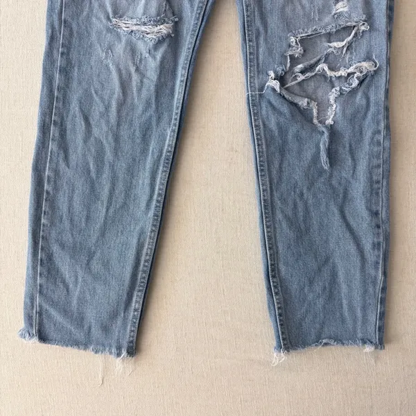 We The Free Free People Distressed High Rise Button Fly Jeans Light Wash Size 28 - Image 4