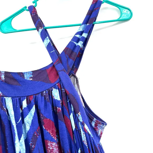 We the Free‎ size Medium criss cross strap tank top flowy blue purple - Image 2