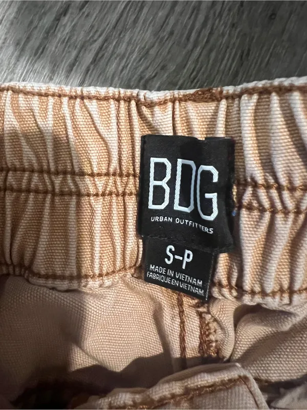 Bdg Utility Jogger Pants in Faded Tan - Image 8
