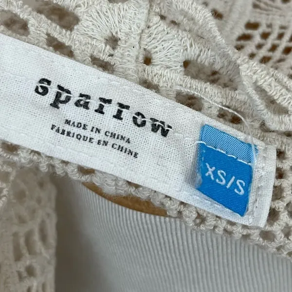 Anthropologie Sparrow Cream Summer Scalloped Crochet Poncho Top XS - Image 9
