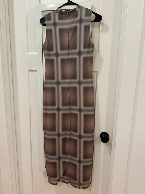 Another Girl Beige Checked Sleeveless High Neck Maxi Dress Size Large - Image 6