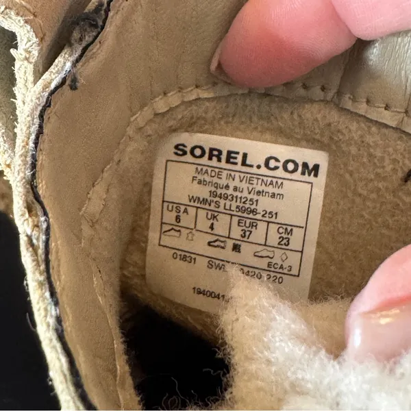 SOREL Woman’s Lennox‎ Shearling Boots Tan Size 6 Waterproof - Image 7