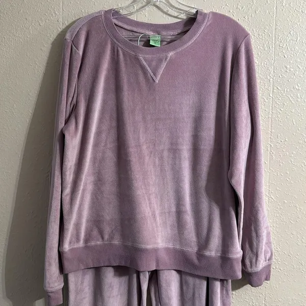 Honey Dew 2 Piece set Pants & Sweater - Image 2