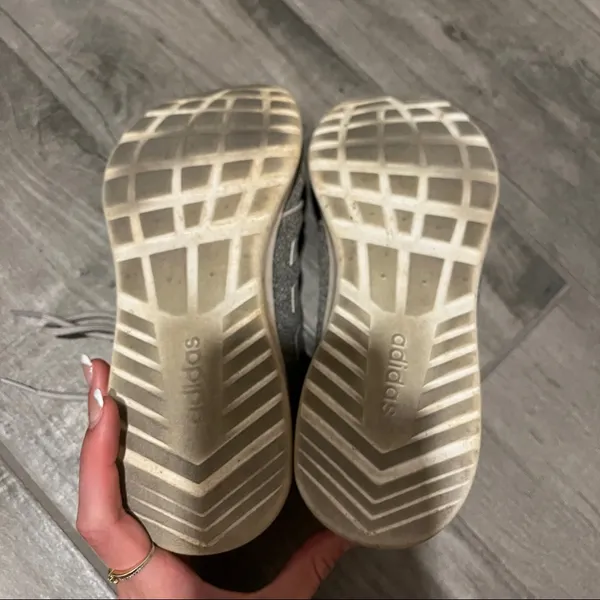 Adidas Grey Cloudfoam tennis shoes - Image 6
