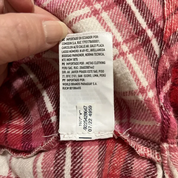 American Eagle Outfitters Pink Plaid Crop Flannel Shirt - Image 10