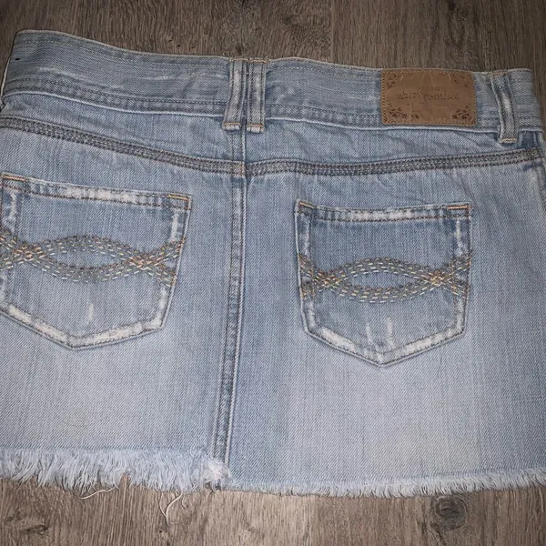 Vintage Abercrombie Mini Denim Skirt Junior - Image 7