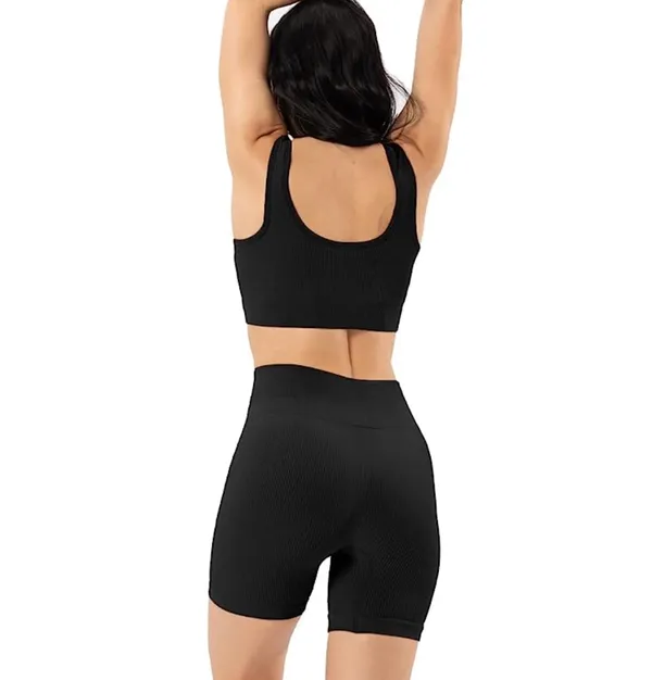 Athletic Set Biker Shorts & Sports Bra - Image 2