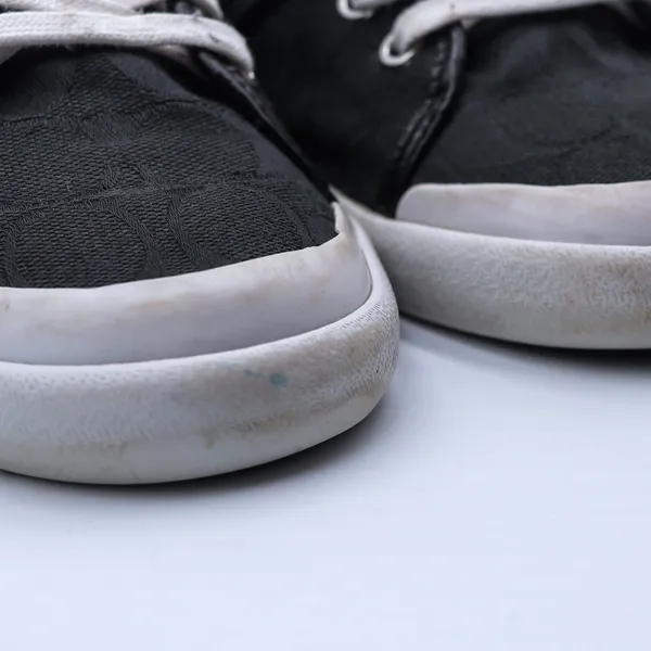 Coach Polly Signature Monogram Sneakers Womens 9B Black Jacquard Patent Low Top - Image 9