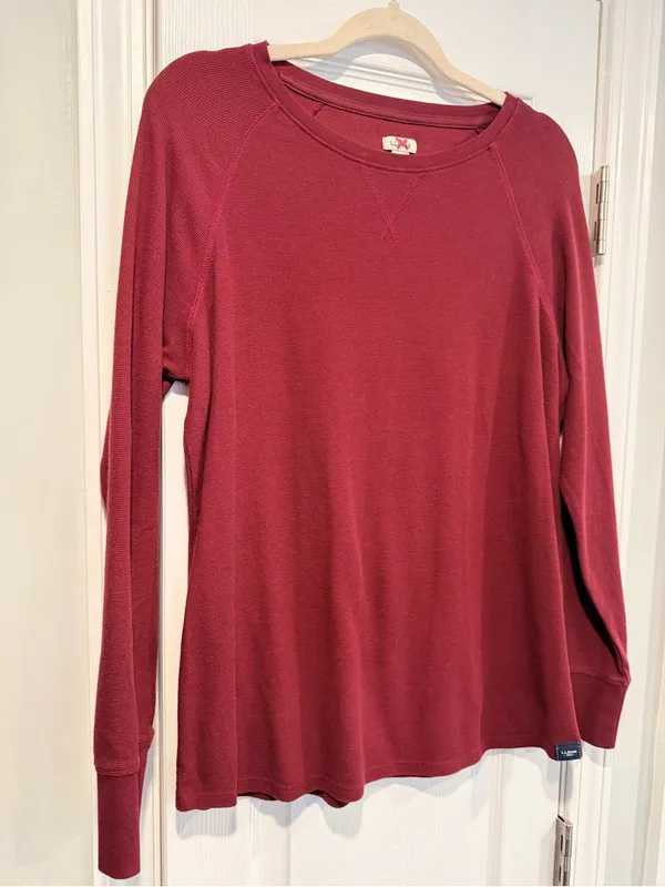 L.L. Bean Size L Burgundy Long Sleeve Crew Neck Waffle Knit Thermal Top - Image 2