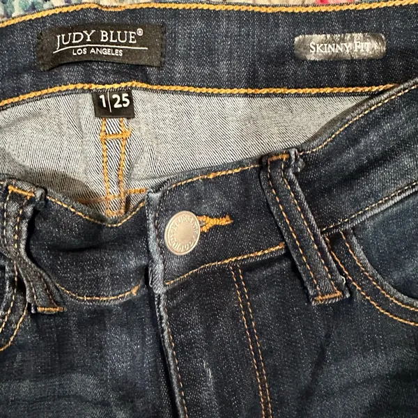 Judy Blue Skinny Fit Stretch Dark Denim Raw Hem Jeans Pants 25 - Image 5