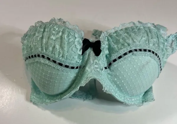 Victoria's Secret Blue Lace Bra - Image 2