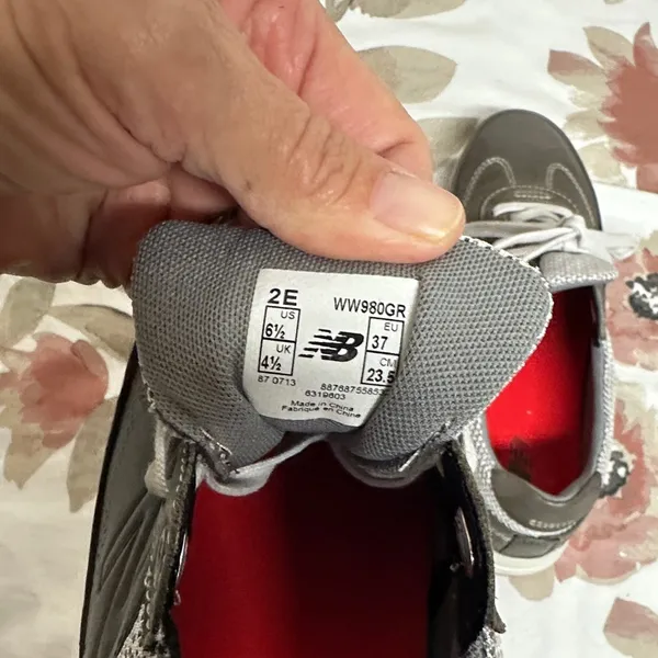 New Balance Gray and Red Athletic Shoes - Image 7