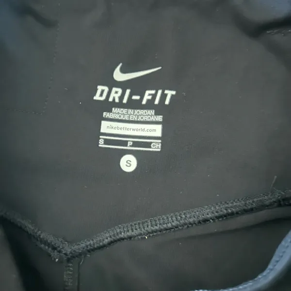 Nike Classic Black Leggings - Image 7