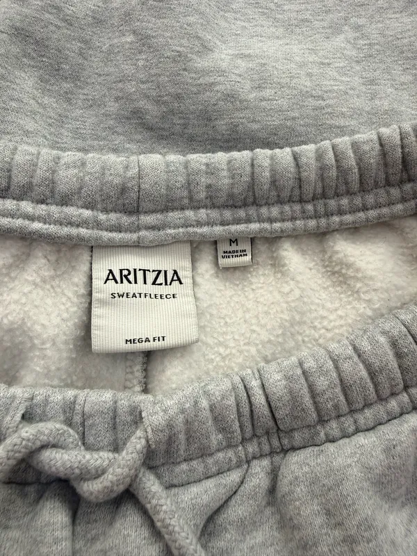 Aritzia wide leg sweatpants  - Image 5
