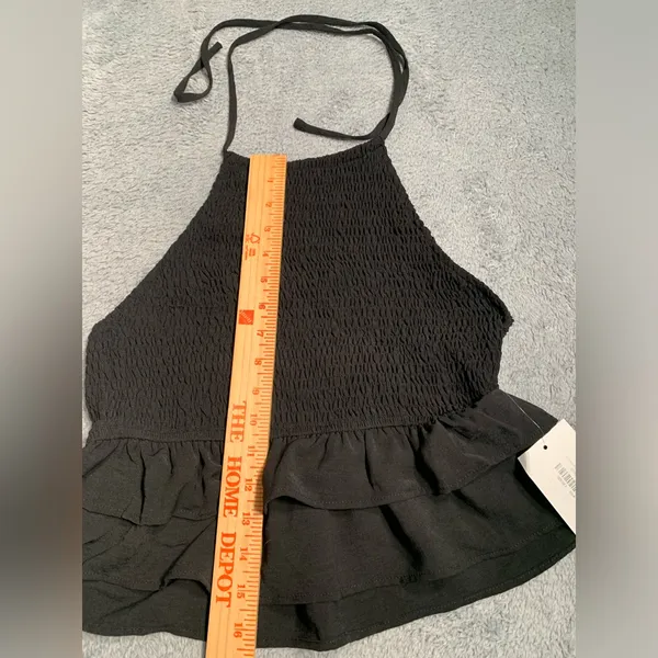 NWT Mod on trend smocked Black Halter Top medium - Image 5