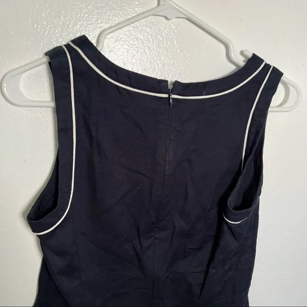 Ann Taylor Women's Size 0 Sleeveless Scoop Neck Blouse Tank Top Navy Blue White - Image 7