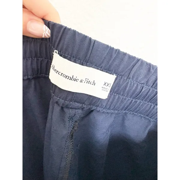 Abercrombie & Fitch Navy Nylon Cargo Pants Size XXS Wide Leg Pullon - Image 6