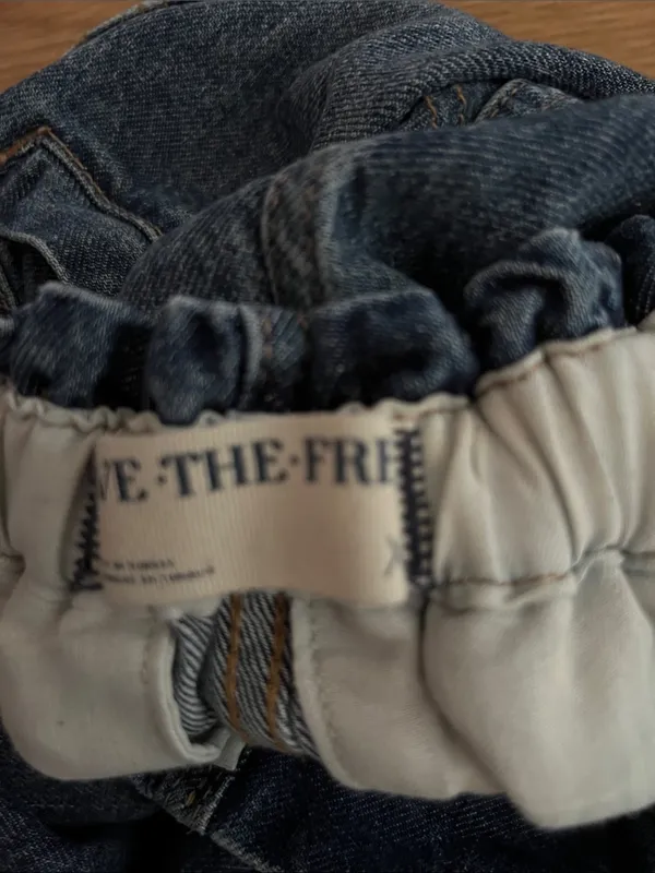 Free People We The Free Hazel Dropwaist Cargo Pull On Jeans RUNS LARGE - Image 3